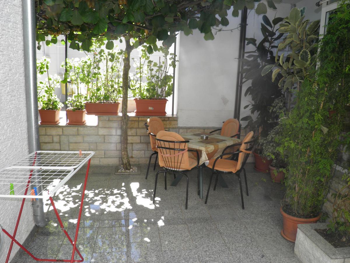 Apartment Mira โปเรช ภายนอก รูปภาพ